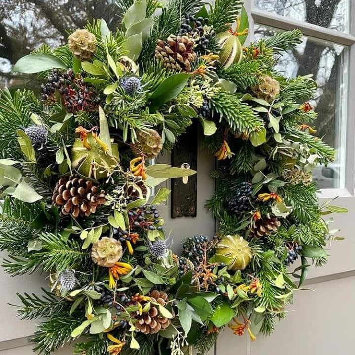 Evening Xmas Wreath Making Workshop & Woodfired Pizza, Pud & Prosecco!