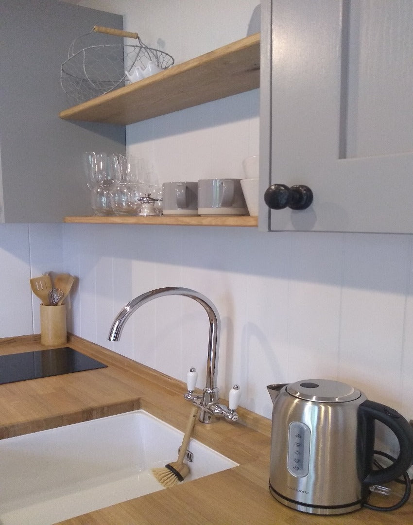 The Baker's Hut (sleeps 2)