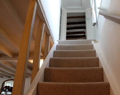 The Milkhouse (sleeps 2-4) **2 adults & 2 children under 12yrs**